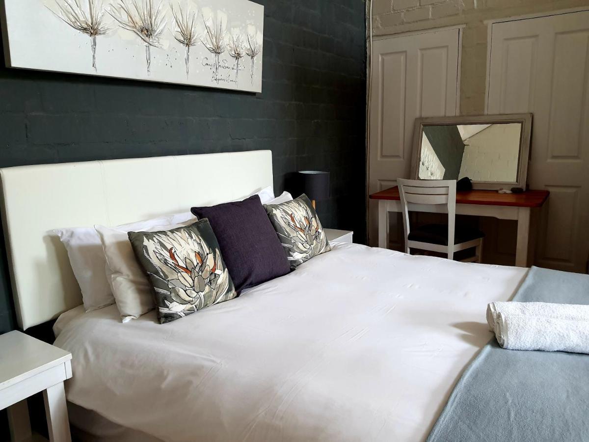 West Coast Seaside Getaway Hotel กรอตโตเบย์ ภายนอก รูปภาพ